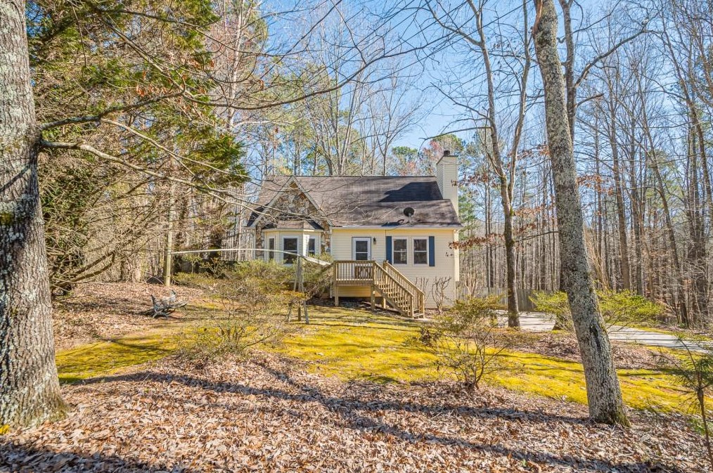 164 Cherokee Village Cir, Ball Ground, GA 30107