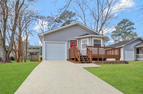 912 Fourth St, Stone Mountain, GA 30083