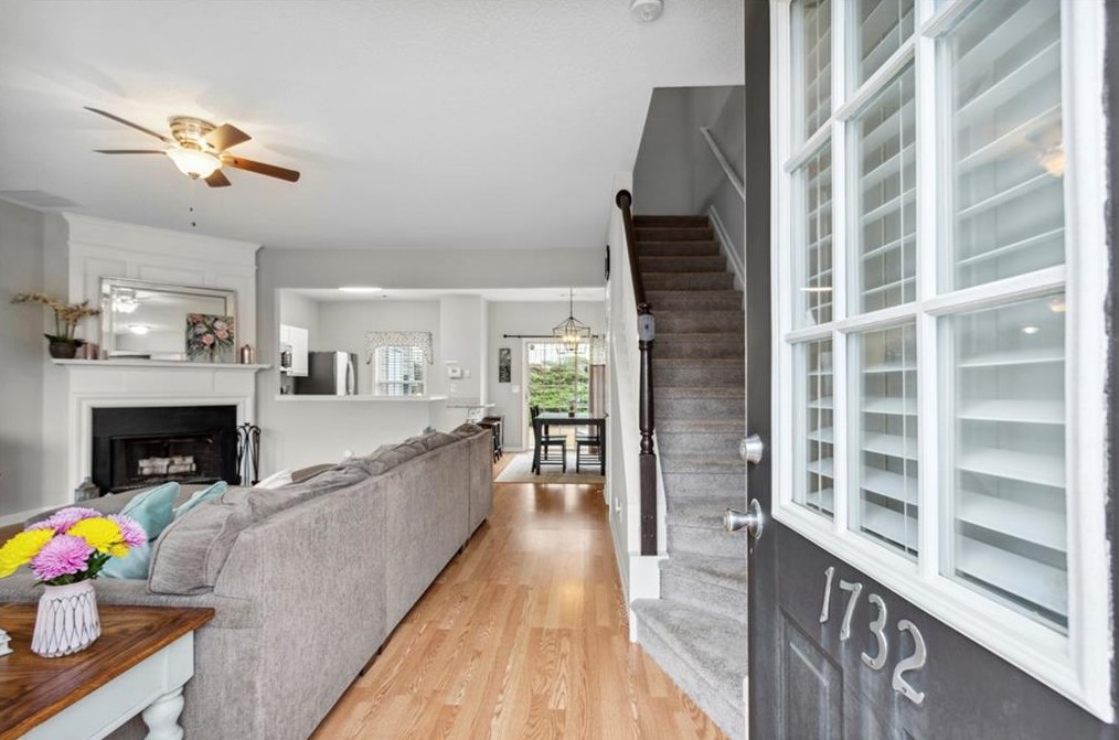 1732 Stanwood Dr Nw, Kennesaw, GA 30152