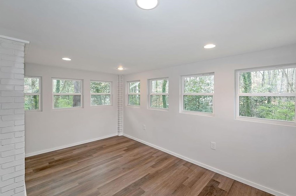 1424 Diamond Head Cir, Decatur GA  30033-2304 exterior