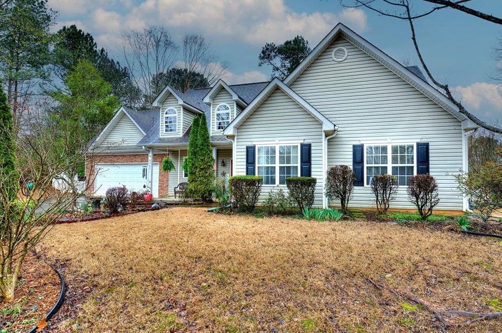 100 Nelson Oaks Dr, Ball Ground, GA 30107