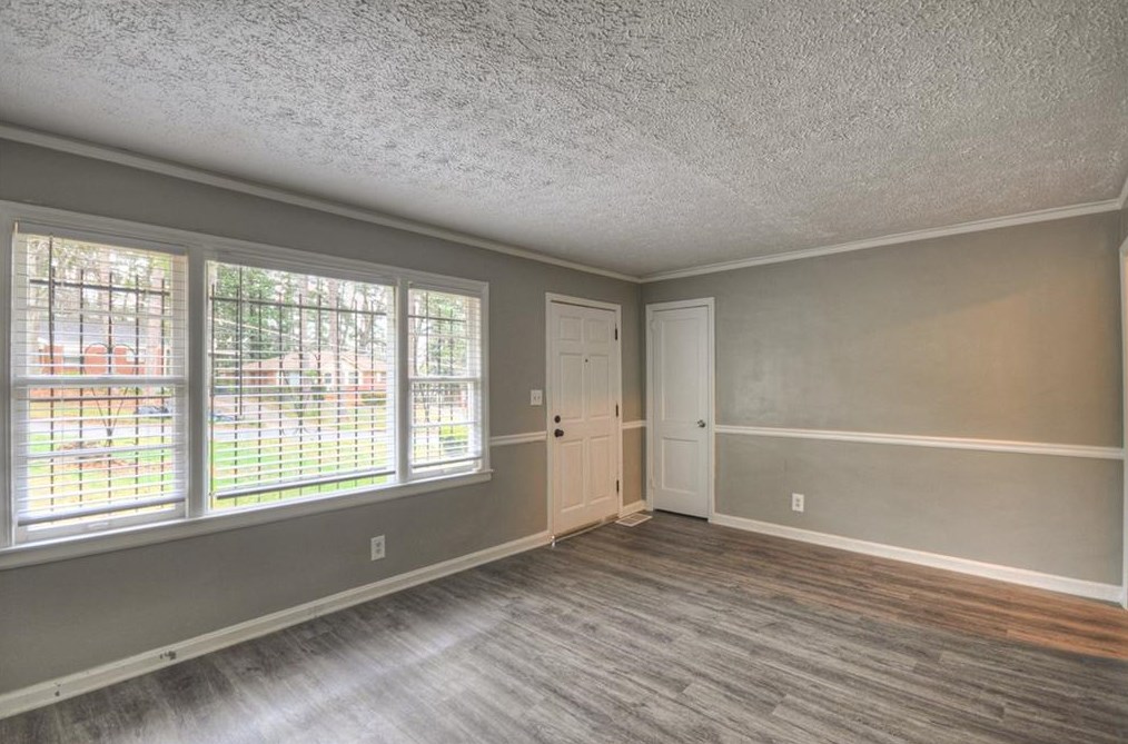 2823 Oakland Ter, Decatur GA  30032-5518 exterior