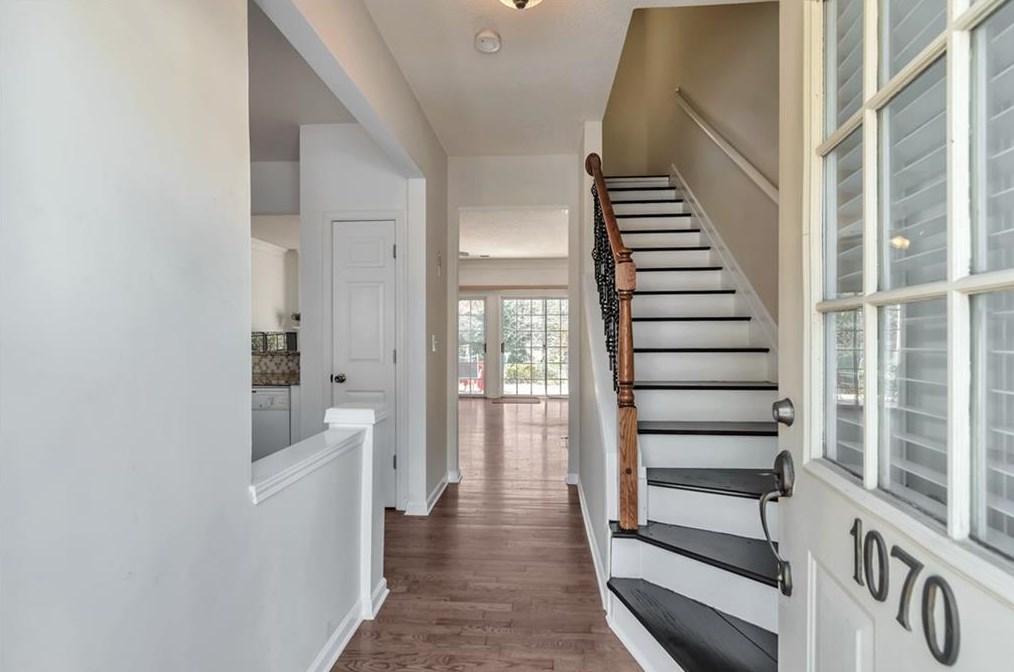 1070 Whitestone Rdg, Alpharetta, GA 30005-6448