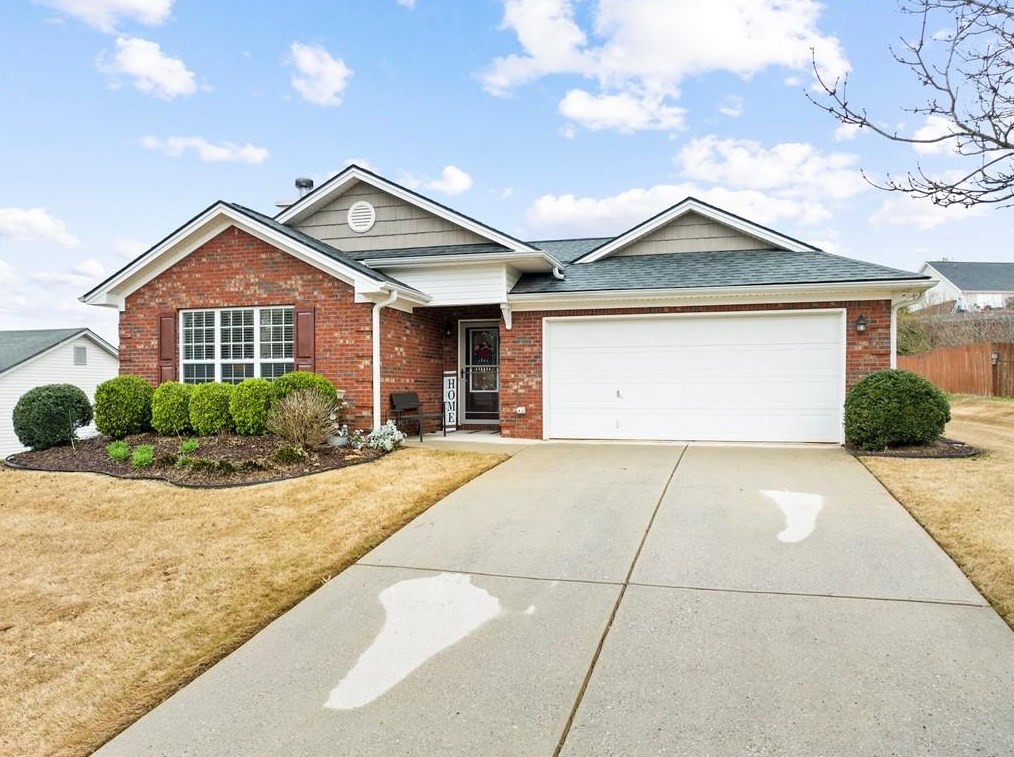 234 River Mist Cir, Jefferson, GA 30549