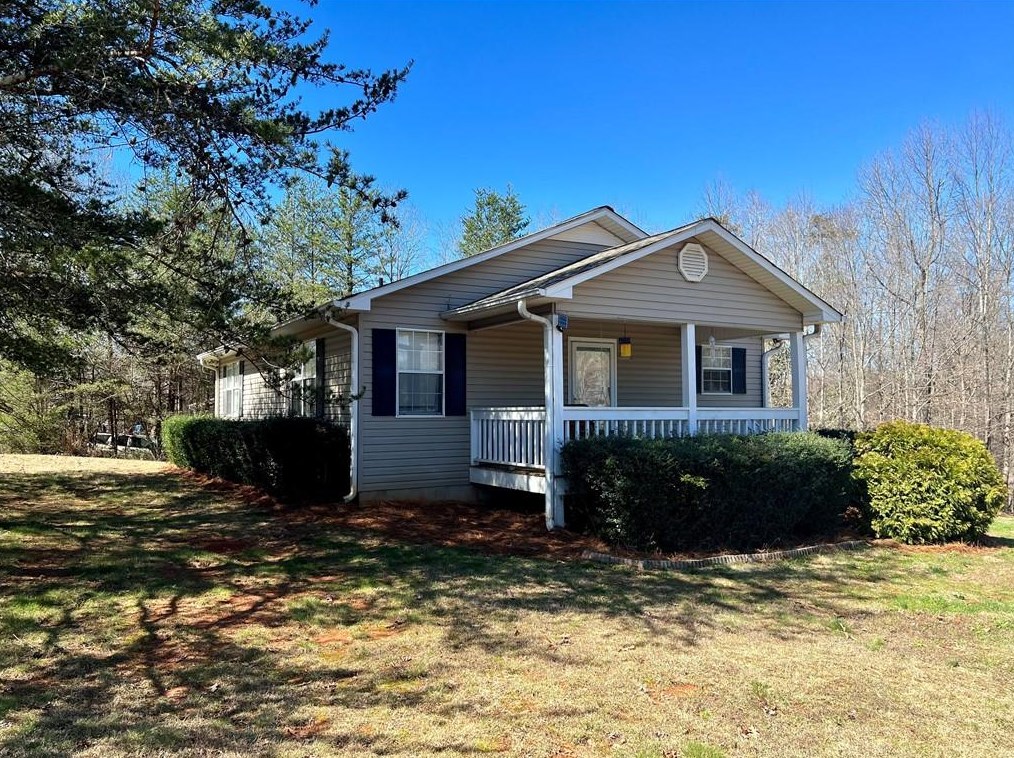 19 Shilo St, Cleveland, GA 30528