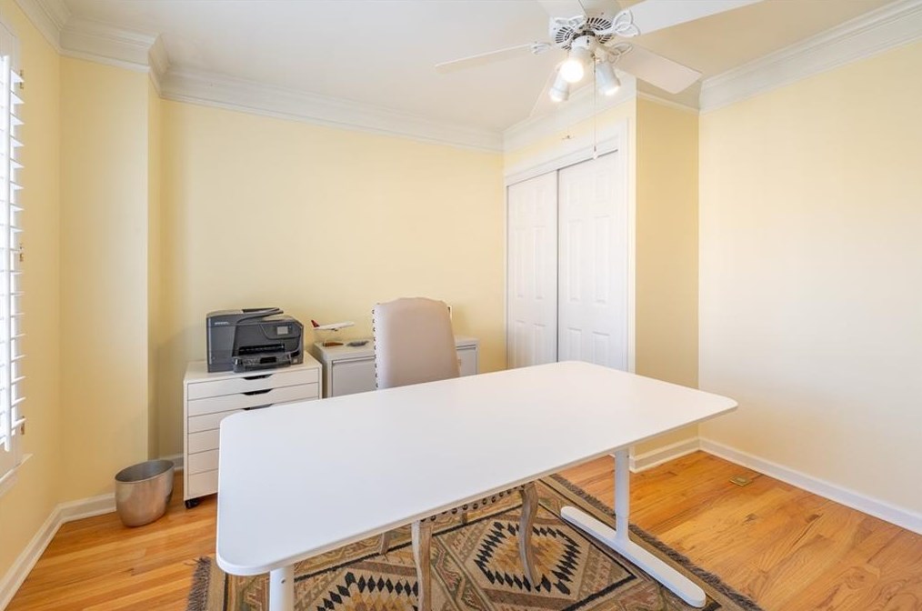 3 Village Walk Dr, Decatur GA  30030-2685 exterior