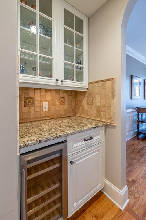 3 Village Walk Dr, Decatur GA  30030-2685 exterior