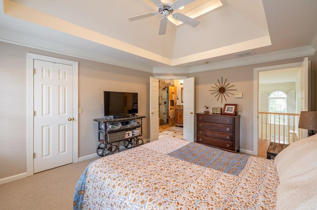 3 Village Walk Dr, Decatur GA  30030-2685 exterior