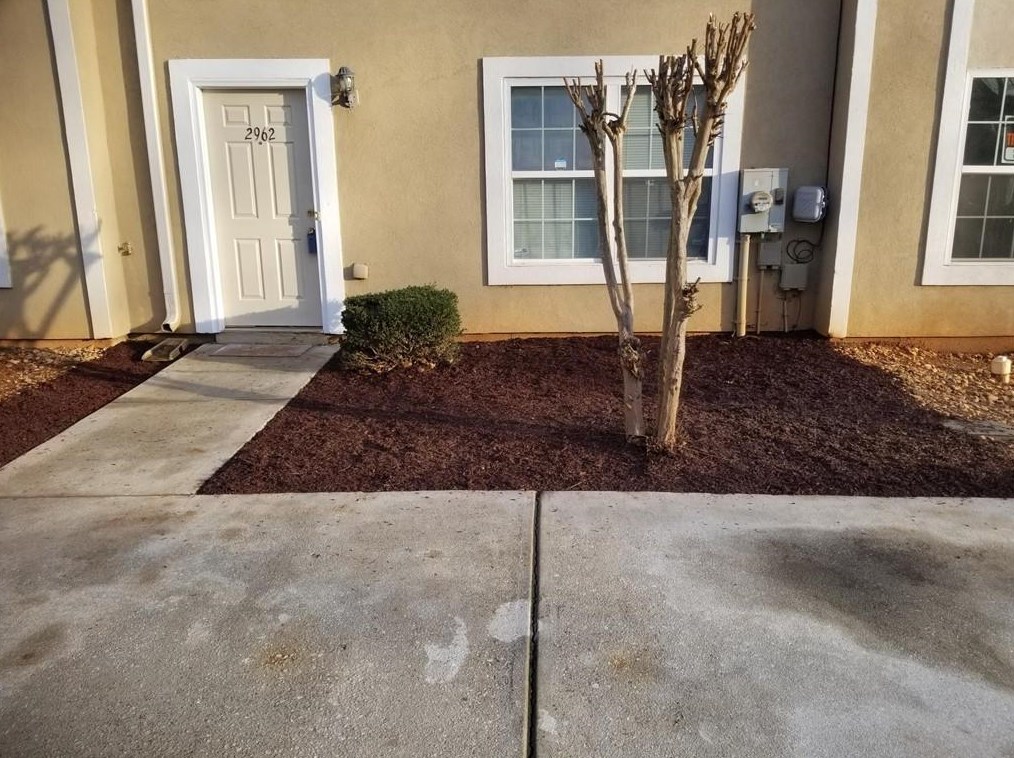 2962 Fields Dr, Lithonia, GA 30038