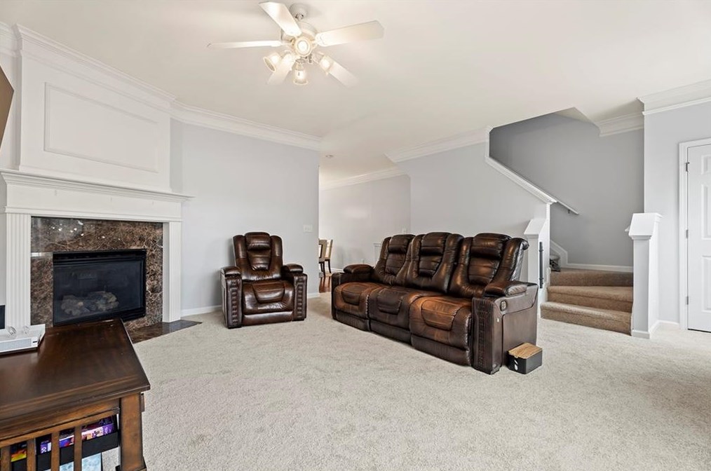 7822 Welsford Pt, Atlanta GA  30350-5894 exterior