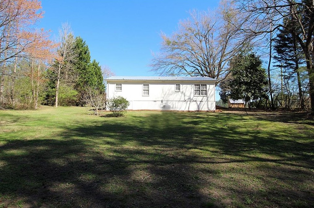 149 Holder Rd, Dallas GA  30132-8116 exterior