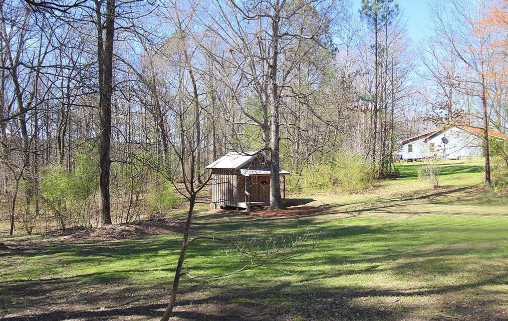 149 Holder Rd, Dallas GA  30132-8116 exterior