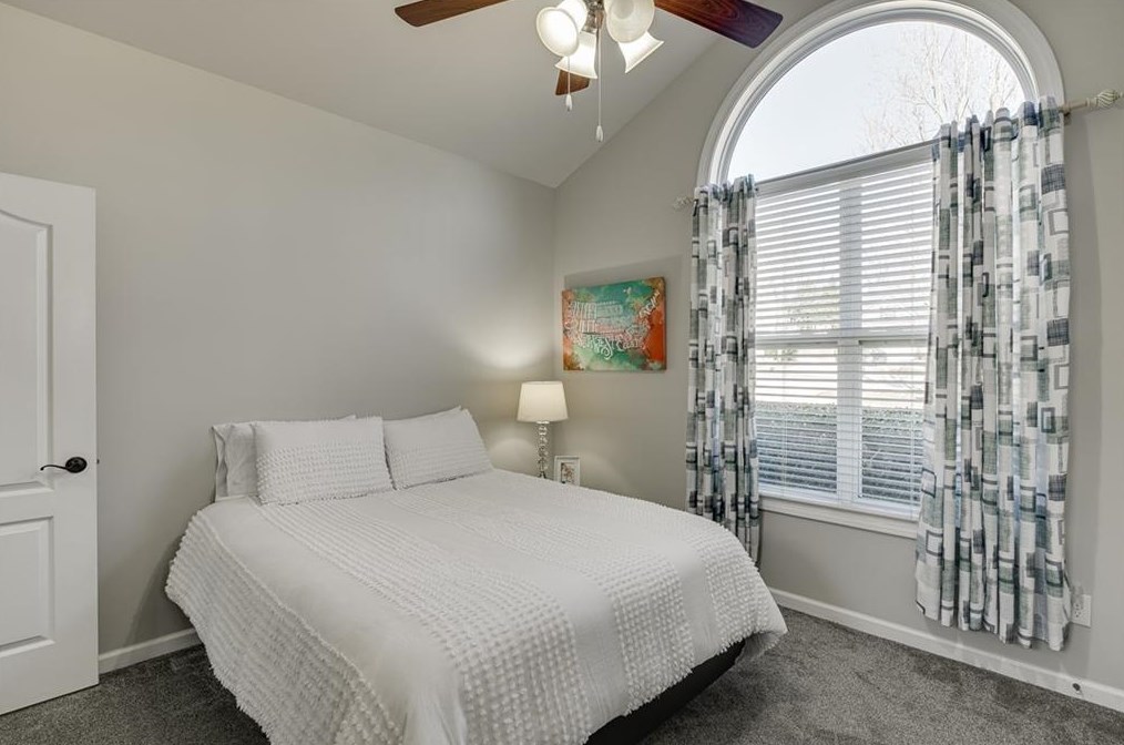 821 Caleb Dr, Winder GA  30680-2886 exterior