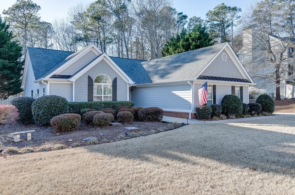 821 Caleb Dr, Winder, GA 30680