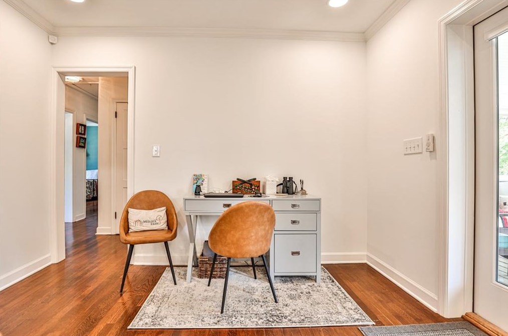 2617 Woodridge Dr, Decatur GA  30033-4844 exterior