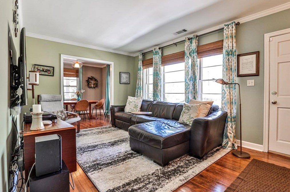 2617 Woodridge Dr, Decatur GA  30033-4844 exterior