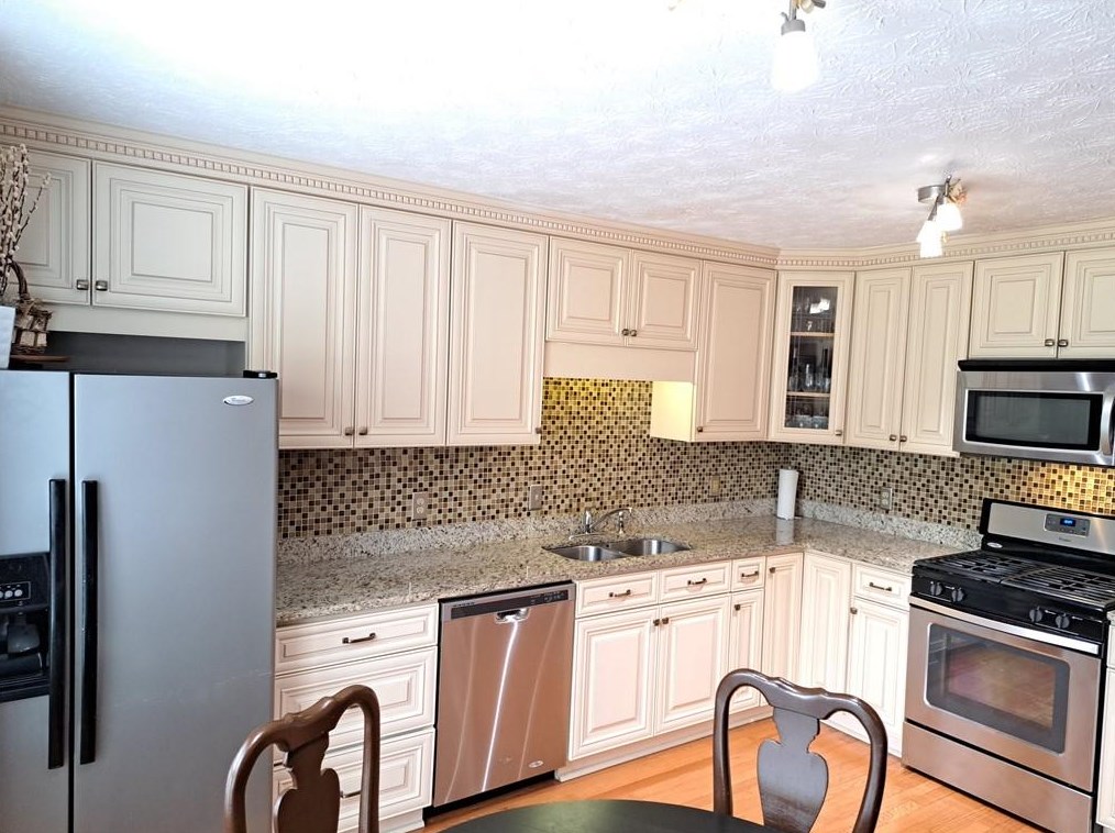 6492 Meadow Rue Dr, Norcross, GA 30092-2227