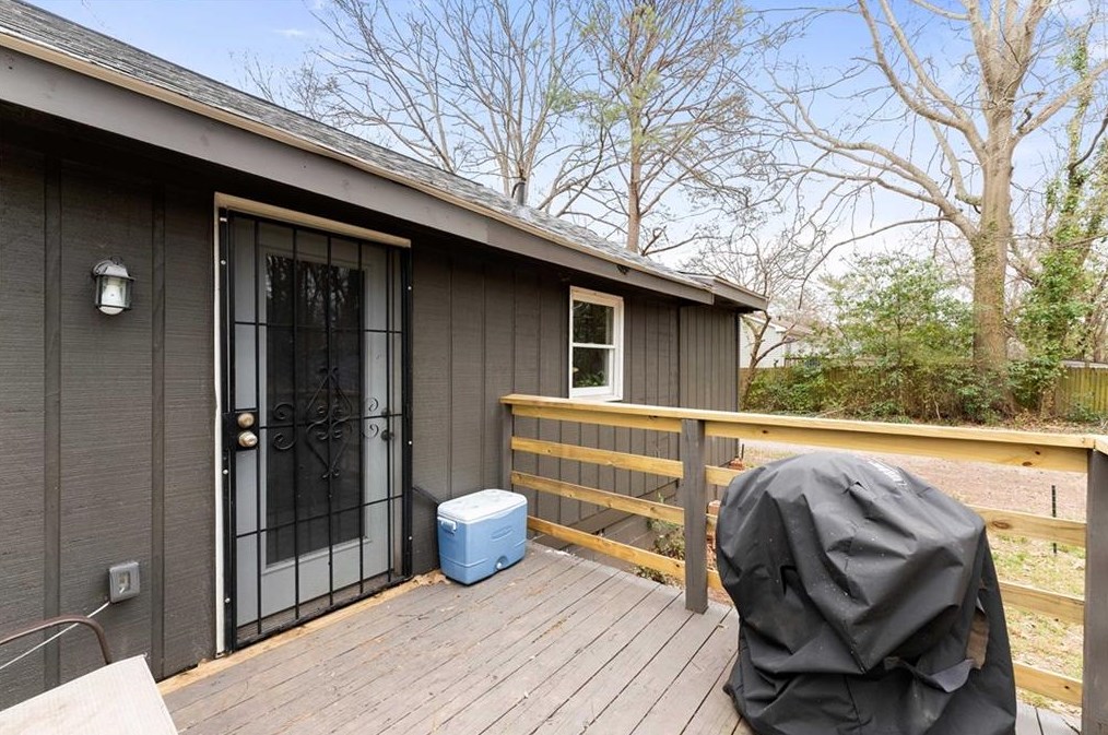 2511 Mcafee Rd, Decatur GA  30032-4160 exterior