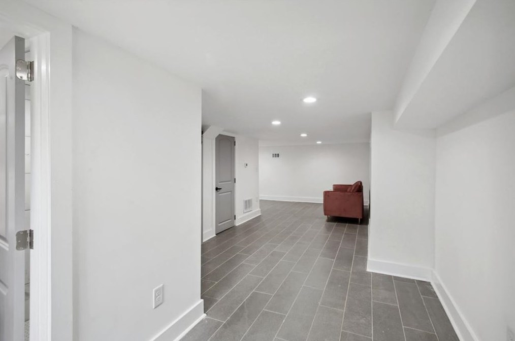 1375 Alverado Way, Decatur GA  30032-2927 exterior