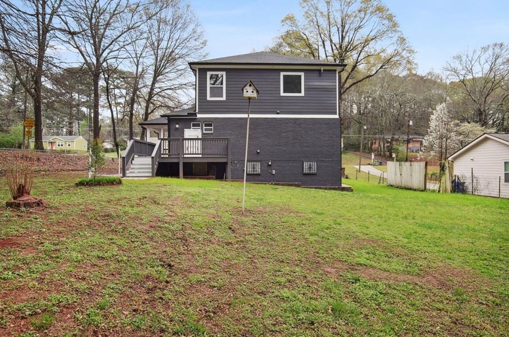 1375 Alverado Way, Decatur GA  30032-2927 exterior