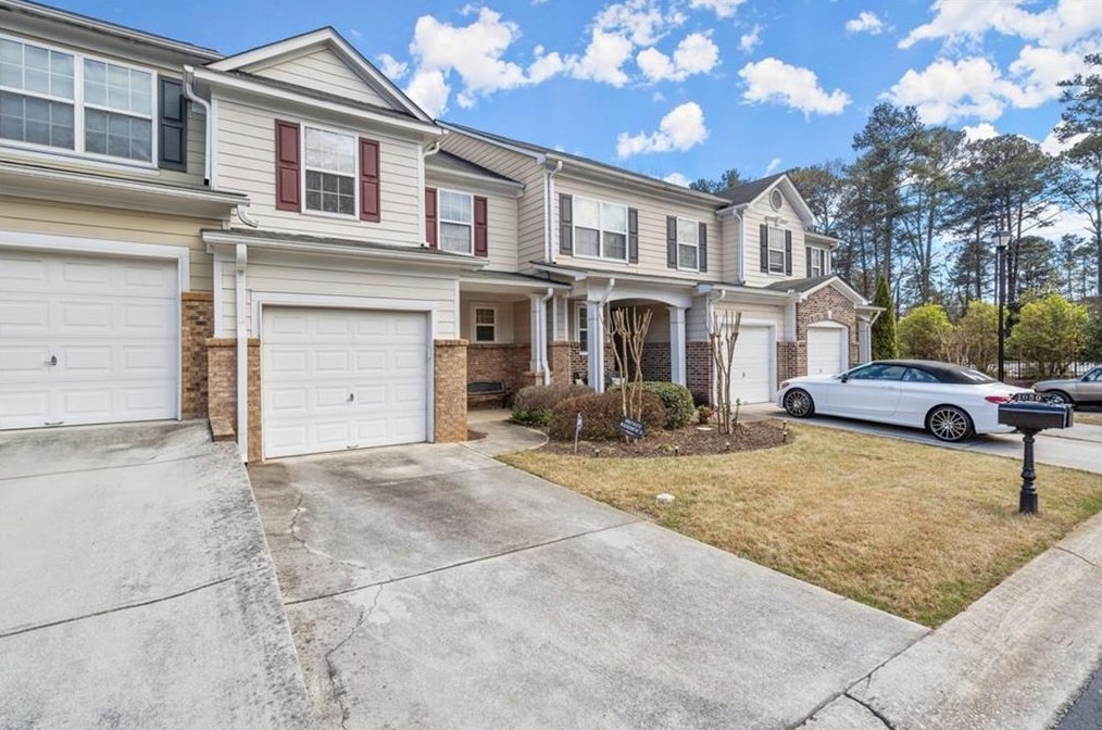 1050 Crown Blvd, Stone Mountain, GA 30083-4771