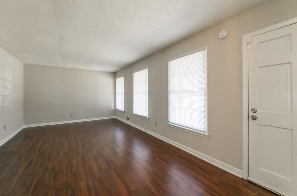 6636 Briarcliff Dr, Douglasville GA  30135-3220 exterior