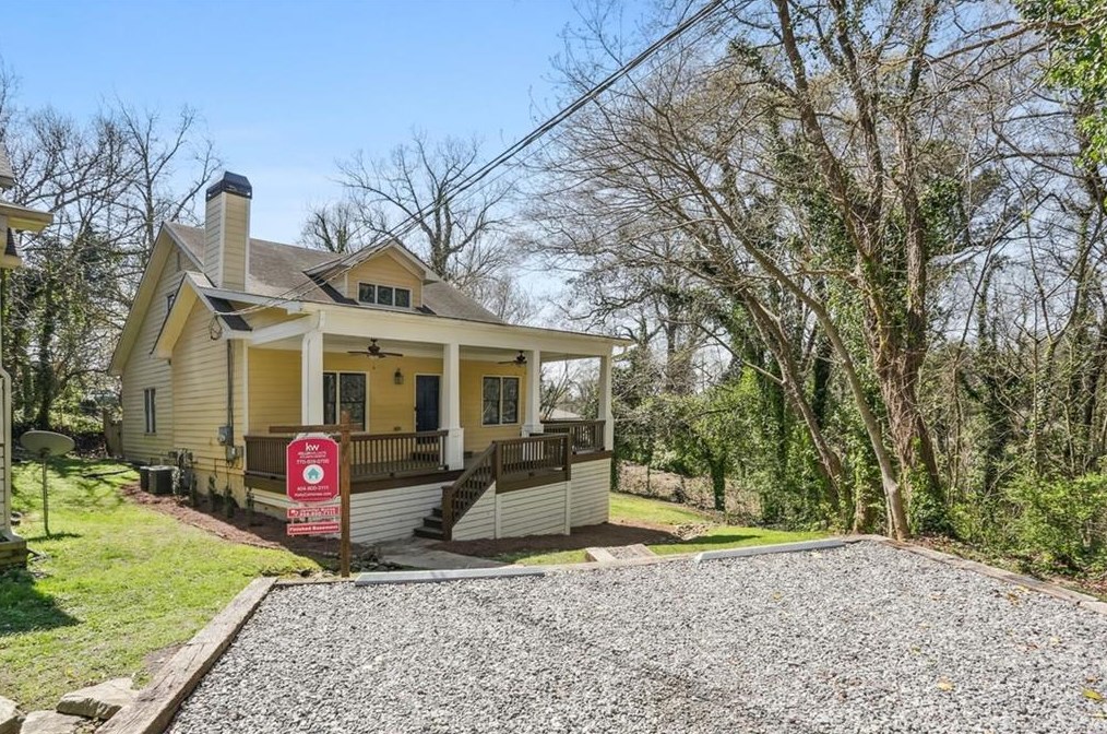 2644 Oakdale St, Atlanta GA  30318-1861 exterior