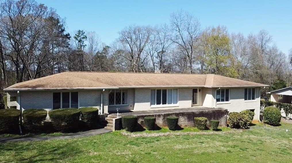 144 Devonwood Dr, Calhoun GA  30701-2026 exterior