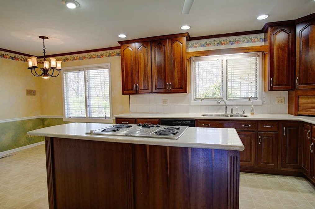 144 Devonwood Dr, Calhoun GA  30701-2026 exterior