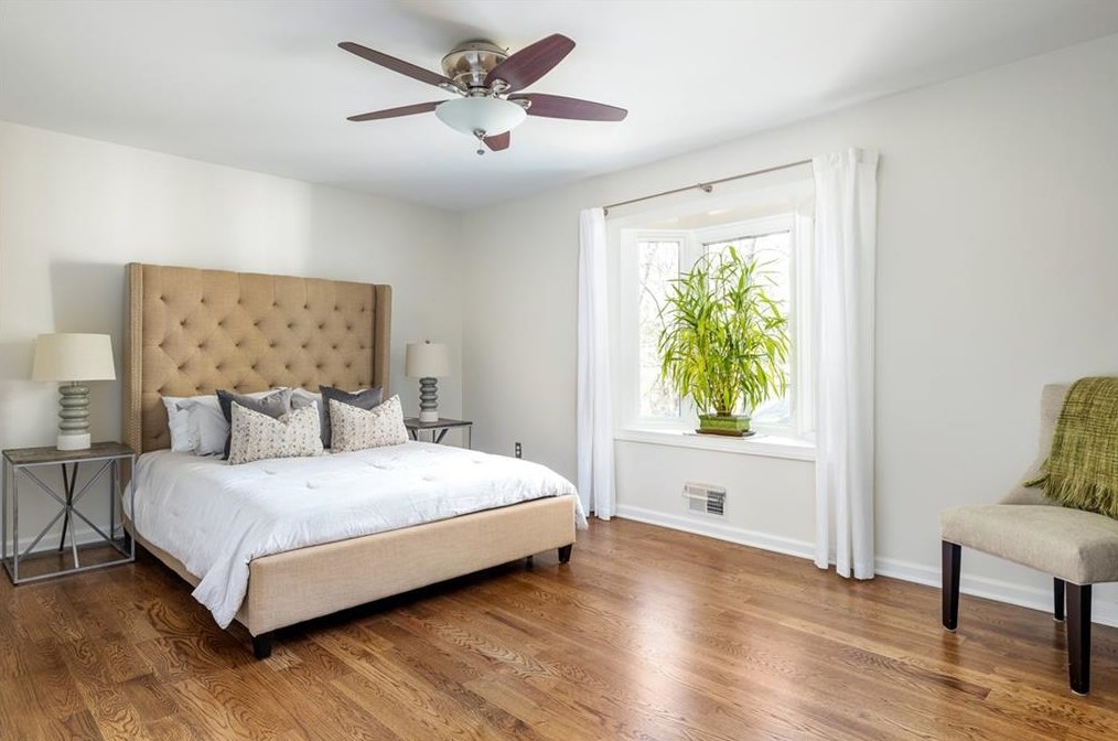 2828 Delcourt Dr, Decatur GA  30033-2440 exterior