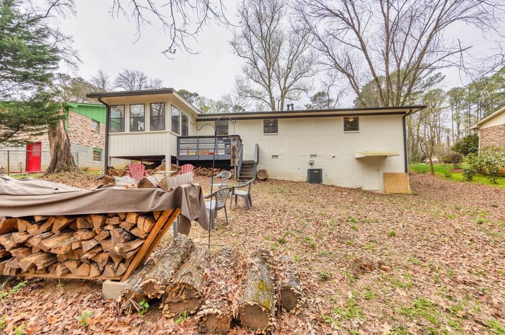 709 Glochester Pl, Norcross GA  30071-3014 exterior