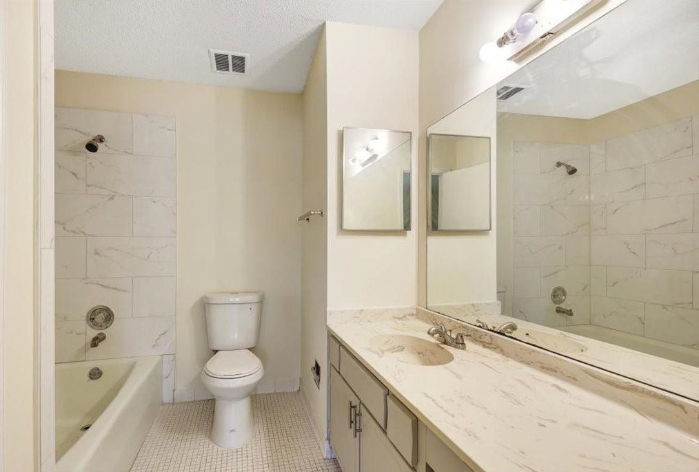 153 Glen Acres Ct, Decatur GA  30035-1625 exterior