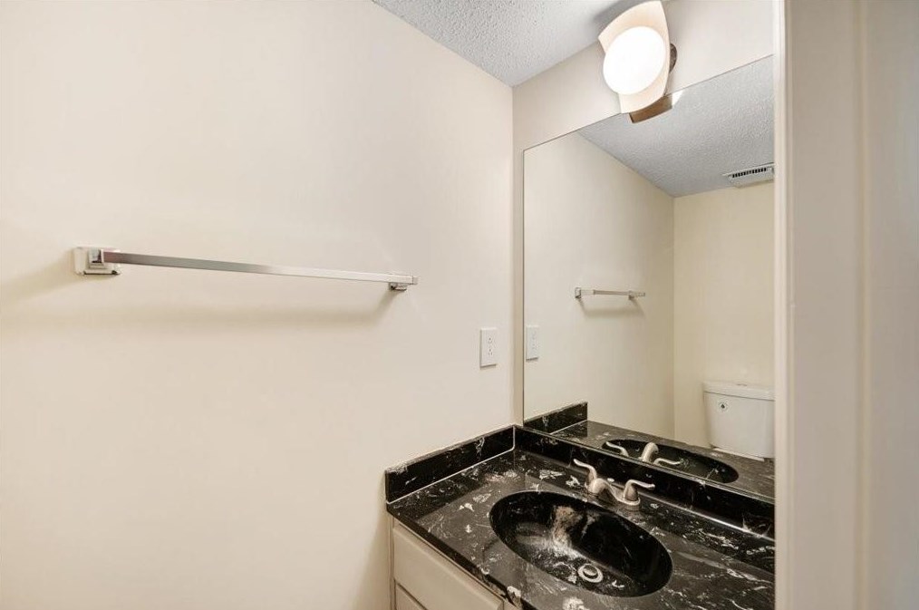 153 Glen Acres Ct, Decatur GA  30035-1625 exterior