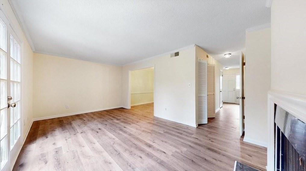 153 Glen Acres Ct, Decatur GA  30035-1625 exterior