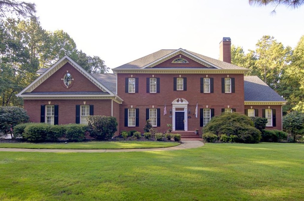 250 Postwood Dr, Fayetteville, GA 30215