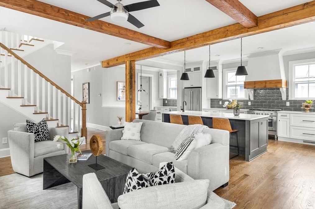 250 Lake Dr, Decatur GA  30030-3526 exterior