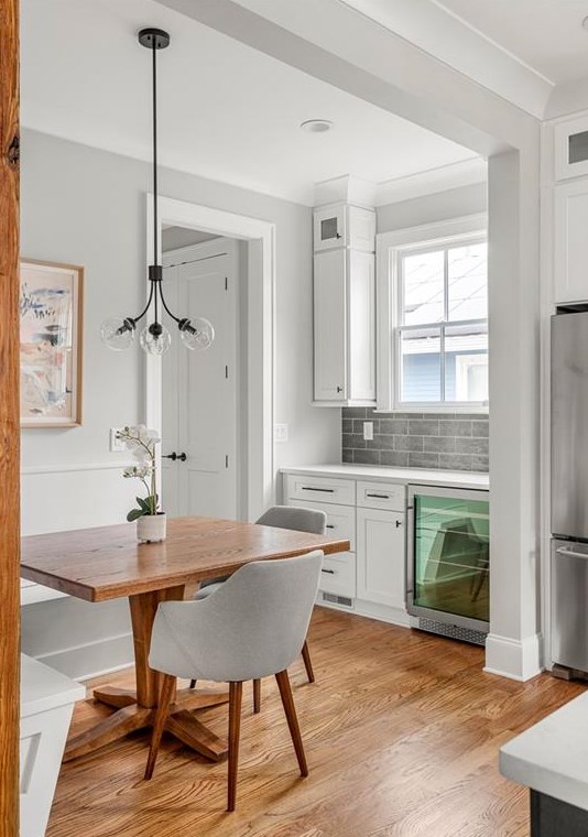 250 Lake Dr, Decatur GA  30030-3526 exterior