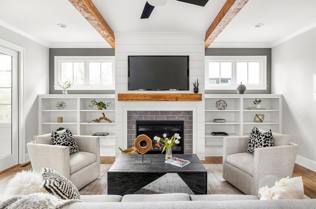 250 Lake Dr, Decatur GA  30030-3526 exterior