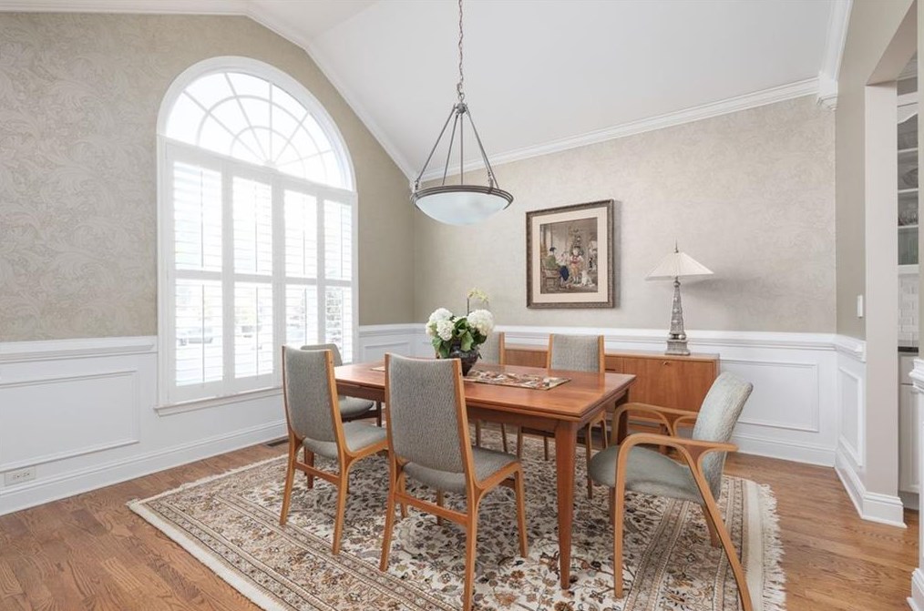 1567 Reserve Cir, Decatur GA  30033-1538 exterior