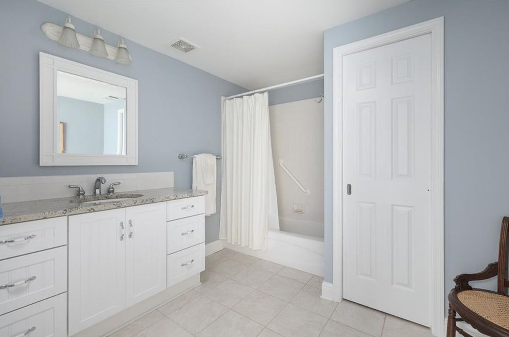 1567 Reserve Cir, Decatur GA  30033-1538 exterior