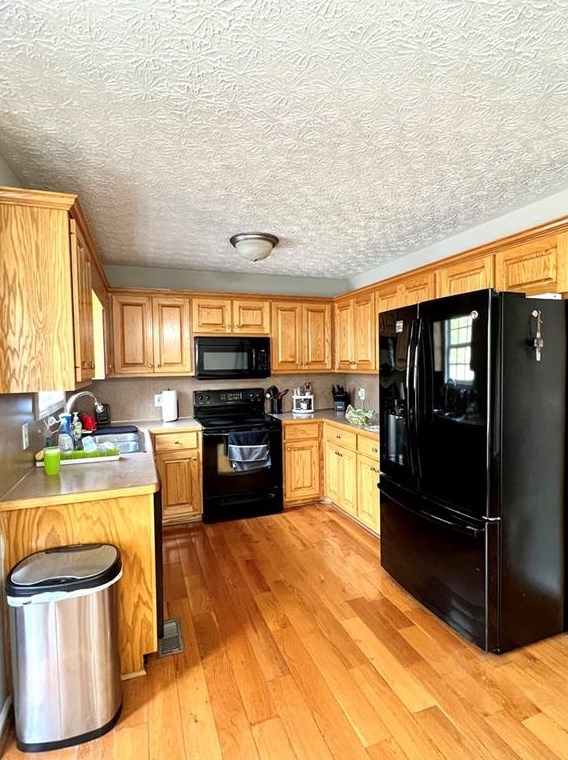 134 Levi St, Calhoun GA  30701-8017 exterior