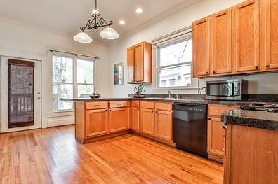 132 Warren St, Atlanta GA  30317-2204 exterior