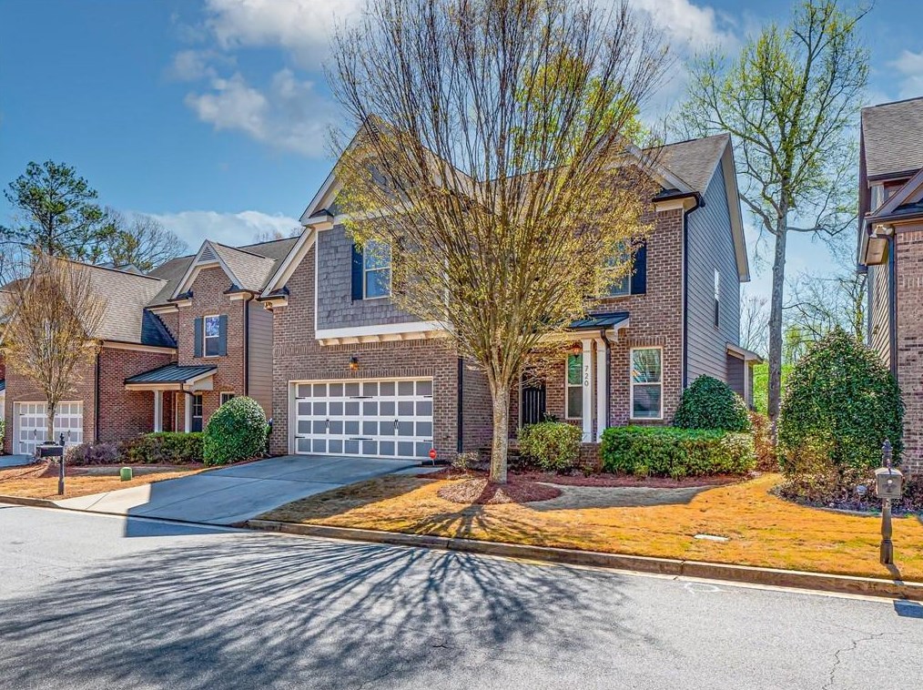 720 Park Manor Dr, Smyrna, GA 30082-2819