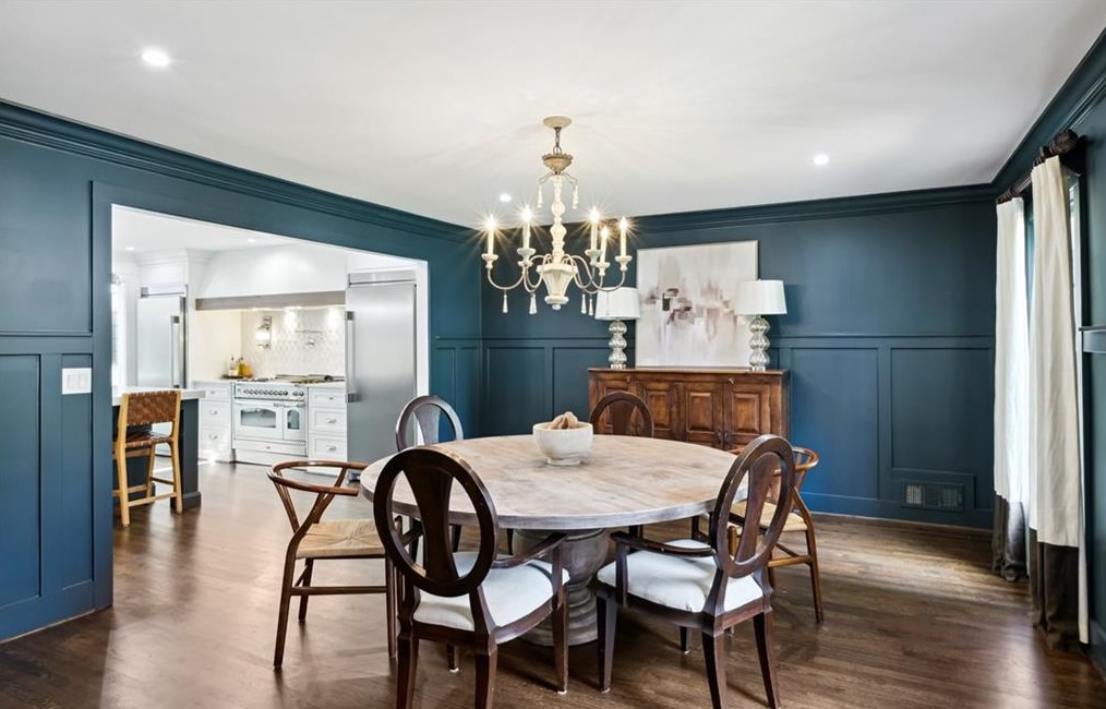 6230 Mountain Brook Way, Atlanta GA  30328-3610 exterior