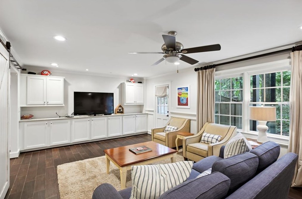 6230 Mountain Brook Way, Atlanta GA  30328-3610 exterior