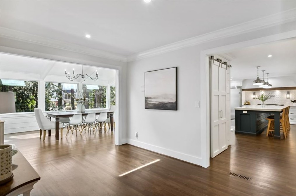 6230 Mountain Brook Way, Atlanta GA  30328-3610 exterior