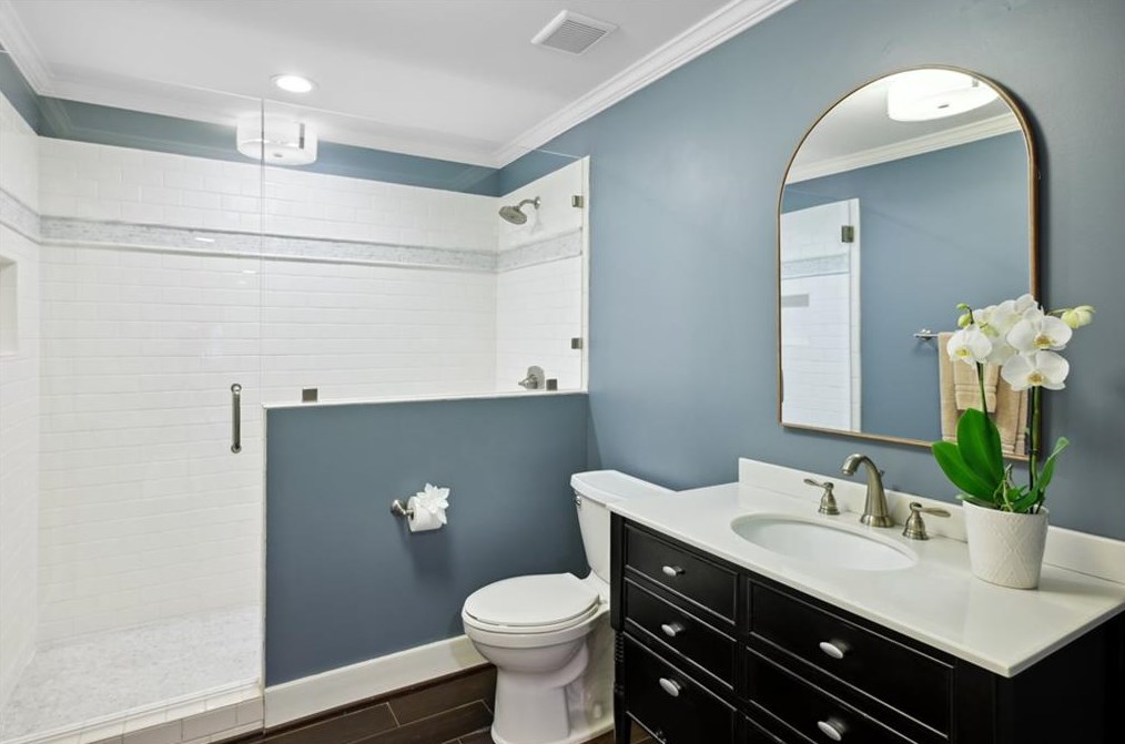 6230 Mountain Brook Way, Atlanta GA  30328-3610 exterior