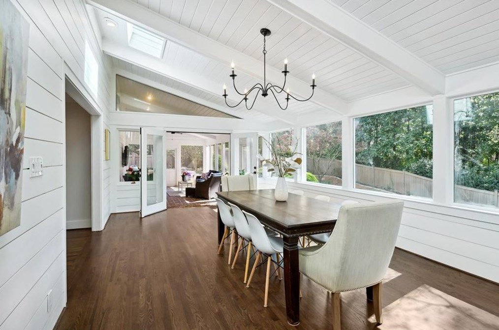 6230 Mountain Brook Way, Atlanta GA  30328-3610 exterior