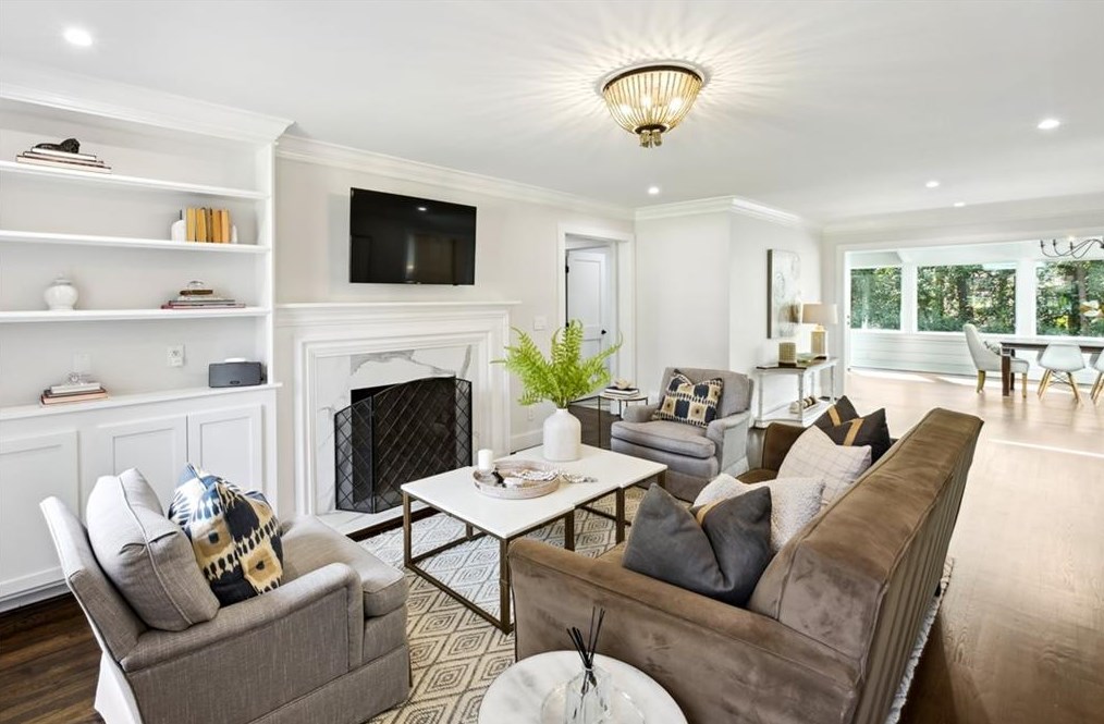 6230 Mountain Brook Way, Atlanta GA  30328-3610 exterior