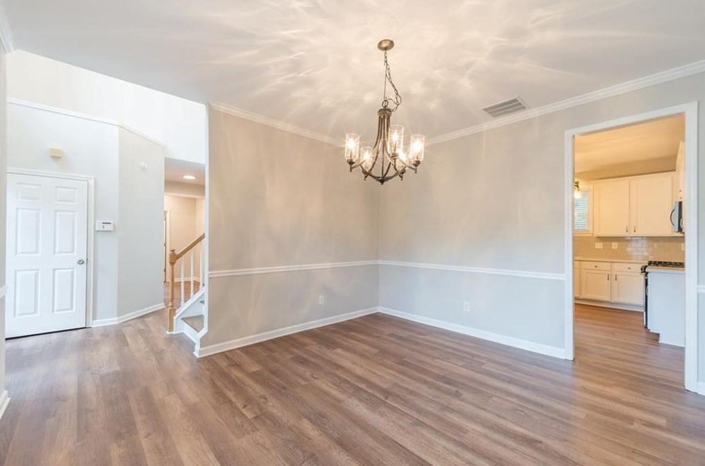 11555 Vista Forest Dr, Alpharetta GA  30005-6495 exterior